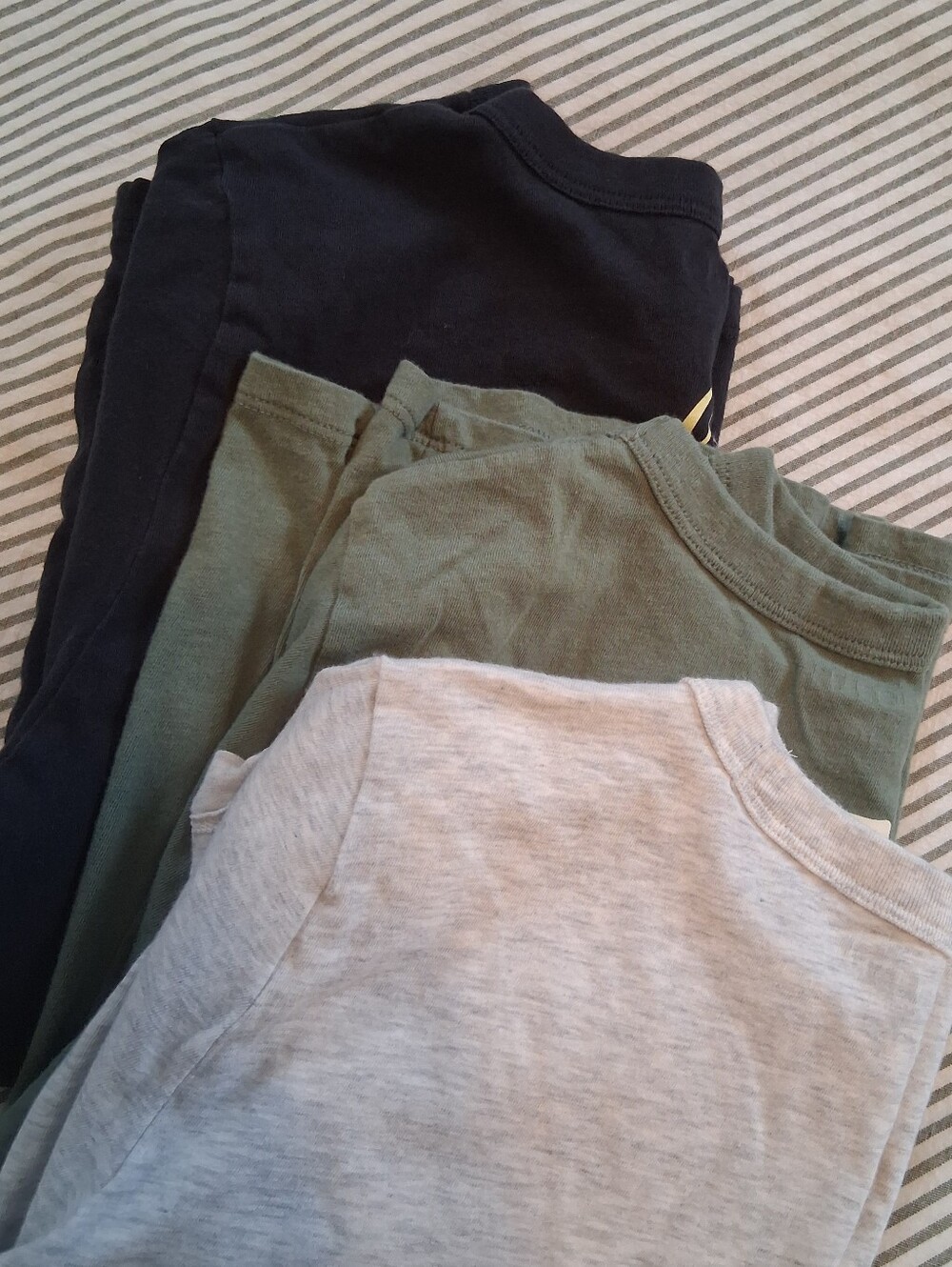 Old Navy Set Of 3 Short Sleeve Tops Cotton